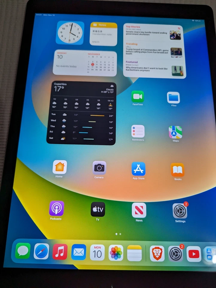 Apple iPad Pro (128GB, Wi-Fi + Cellular, Space Gray) Model# A1652 - Image 1 of 4