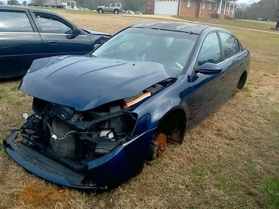 Automatic Transmission 2.5L 4 Cylinder Fits 05-06 Nissan Altima OEM - Image 1 of 4