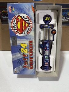 Jeff Gordon #24 DuPont Superman 1999 1:16 Gas Pump Quarter Bank - Picture 1 of 4