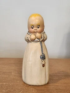 Vaillancourt Volkskunst Chalkware Baby Figur Sutton Mass - Bild 1 von 9