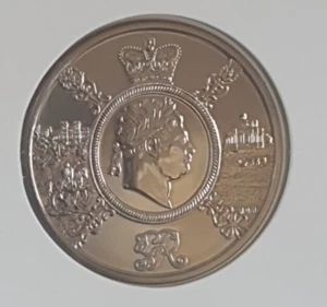 Moneda de 5 libras 2020 Rey Jorge III BRILLANTE MONEDA SIN CIRCULAR EN TARJETA.     - Imagen 1 de 7