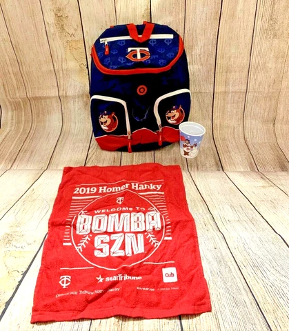 MINNESOTA TWINS 2019 SGA Youth T.C. BEAR Backpack & 2019 Homer Hanky Bomba Cover