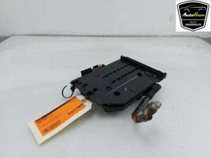 SCATOLA FUSIBILI FUSE BOX Ford C-Max (DXA) 2016 AV6T14A067BC / 1793284 - Foto 1 di 3