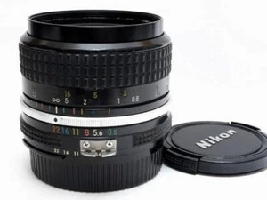 Nikon Ai Nikkor 28mm F3.5 MF Wide Angle Prime Lens FX Excellent from Japan - Picture 1 of 4