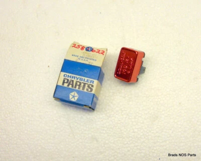 Nuevo de Lote Antiguo Mopar 1966 1967 Cargador Monaco Fury Imperial Intermitente de Señal de Giro pn 2587422 Foto 1 de 3