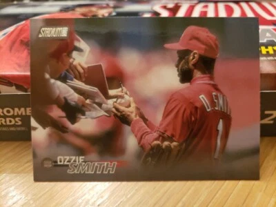 Ozzie Smith 2023 Topps Stadium Club Béisbol #70 Cardenales de San Luis Foto 1 de 2