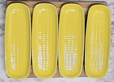 Conjunto de pratos Crate & Barrel Corn On The Cob Holders ou 4 grés texturizado amarelo - Imagem 1 de 4