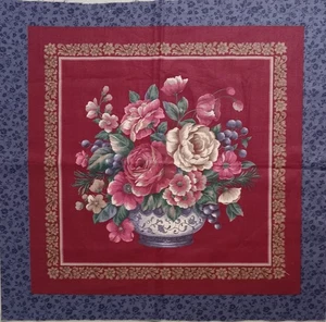 Vintage ~ "Blumengesteck" in flacher Schale ~ Baumwollstoff Panel ~ 14,5"x14,75" - Bild 1 von 3
