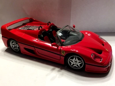 Maisto 1:18 Scale Special Edition • Red Ferrari F50 [Loose] - Image 1 of 4