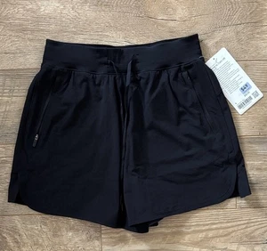 NWT Lululemon Size 4 License To Train HR Short 4"BLK Black - Picture 1 of 9