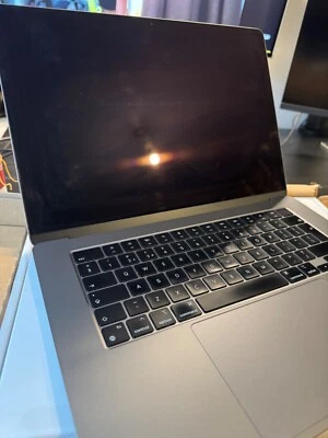 Apple MacBook Air 15.3" (256GB SSD, Apple M2, 8GB) Laptop - Space Grey, MQKP3B/A - Image 1 of 4