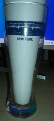 MICKEY MANTLE'S Restaurant NEW YORK YANKEES 8.25" Tall Glass - Image 1 of 3