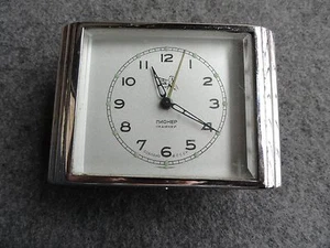 Reloj despertador de cuerda ruso vintage - Imagen 1 de 4