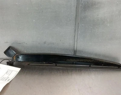 2015 TRAVERSE Rear Wiper Arm - Image 1 of 4