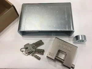 Shipping Container Lock Box, WELD ON VERSION + PADLOCK - Picture 1 of 9