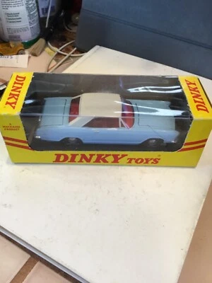 DINKY TOY EDICIÓN TARDÍA EE. UU. BUICK RIVERIA, NUNCA FUERA DE SU CAJA Foto 1 de 4