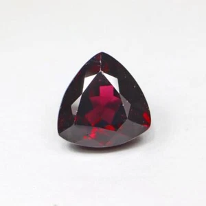10.52 Cts Natural Red Rhodolite Garnet TRILLION Madagascar Gemstone FREE SHIPPIN - Picture 1 of 3