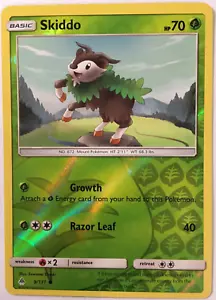 POKEMON SKIDDO 9/131 LUCE PROIBITA HOLO COMUNE INVERSO QUASI NUOVO - Foto 1 di 2