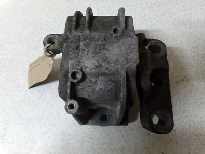 28923 F7G 2005-2009 MK5 VW GOLF 1.4 TSI O/S DRIVERS SIDE ENGINE MOUNTING  - Image 1 of 4