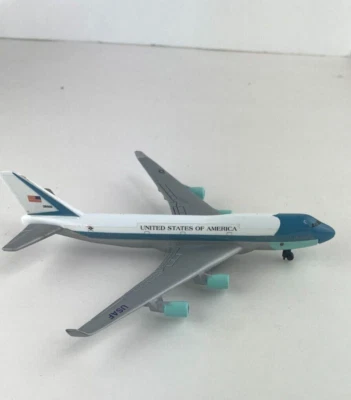 Diecast Metal Aircraft Toy Airplane - United States of America Air Force One 747 - Image 1 of 4