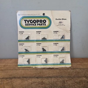 TYCO PRO LOT OF 9 NEW OLD STOCK GUIDE SHOE NO. 8887 : 30 SEALED ON CARD - Picture 1 of 7