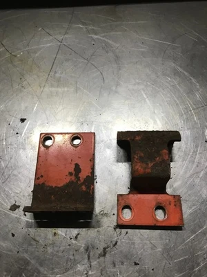 Kubota GF1800 RC60-F19 60 pulgadas cubierta de cortacésped caja de engranajes cónica soportes soportes Foto 1 de 4