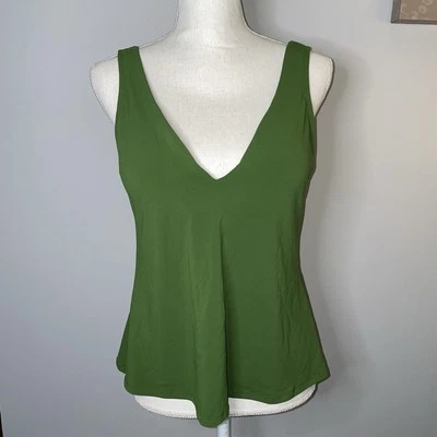 Robin Piccone Women's Green Open Back Bow Tankini Swimsuit Top Size Large NWOT - Image 1 of 4