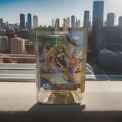 2007-08 Topps Finest 2008-09 Rookie Blue Refractor/199 Brandon Rush #180 Foto 1 de 2