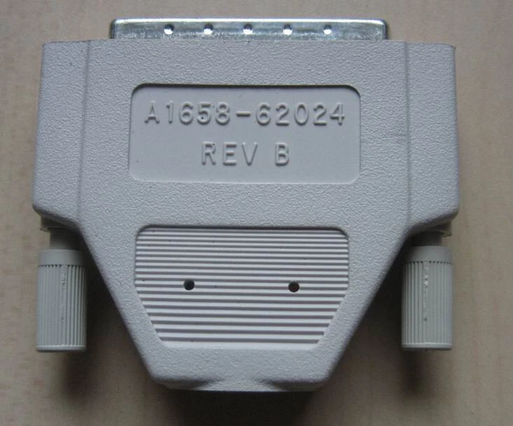 SUN/HP wide SCSI TERMINATOR differential 68pin C2905A - Bild 1 von 2