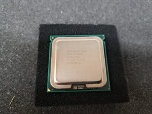 Used, Intel, SLAGA, Xeon Processor 5150 (4M Cache, 2.66 GHz, 1333 MHz FSB - Picture 1 of 3