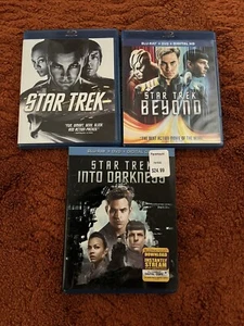 Star Trek/Star Trek Beyond/Star Trek Into Darkness Blu Ray DVDs In Cases - Imagen 1 de 10