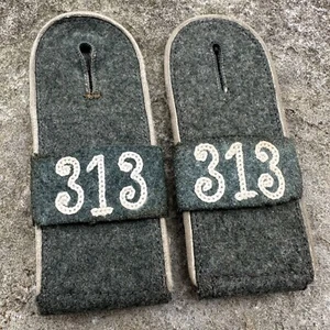 ORIGINAL WWII WW2 German Army Infantry EM Enlisted Man Shoulder Board Pair - Picture 1 of 4