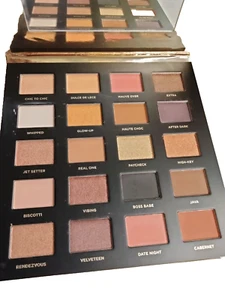 ICONIC LONDON Booming & Gleaming 20 Shade Eyeshadow Palette $62.00 Value NIB - Picture 1 of 4