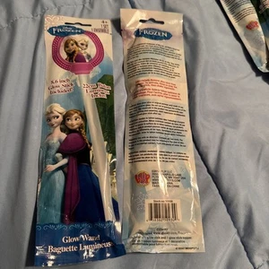 Disney Frozen Anna Elsa Glow Wants Party Favors New - Picture 1 of 5
