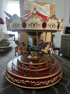 Mr. Christmas Gold Label Collection - The Carousel 2009 - Picture 1 of 3