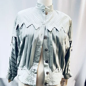 Designer NWT Silk Jacket - Picture 1 of 13
