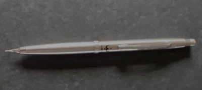 Lápiz mecánico Pentel Excalibur de acero inoxidable cepillado 0,7 Japón Foto 1 de 4