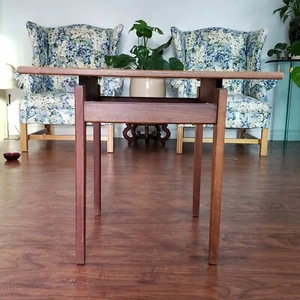 Floating Side Table Laminate Walnut by Jens Risom Classic 50's Atomic MCM Shape - Picture 1 of 12