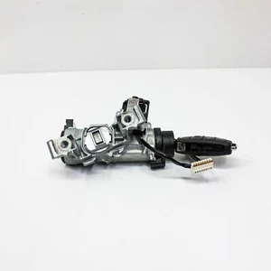 Blocco Accensione AUDI A3 Limousine 8VS, 8VM 2015 5Q0905865 25954038 - Foto 1 di 8