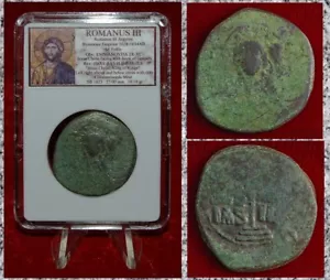 Antigua Moneda Imperio Bizantino ROMANO III Jesucristo Sosteniendo Evangelios - Imagen 1 de 4