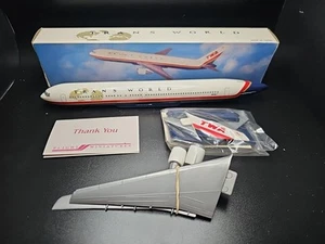 1:400 Gemini Jets Trans World Airlines B 767-300 N639TW 2199 GJTWA143 Airplane - Picture 1 of 2
