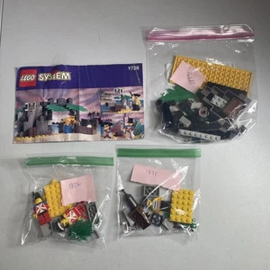 Lego System 1729 Piraten Barnacle Bay mit Sets 1871 1872 1873 mit 3 Minifiguren *LESEN - Bild 1 von 5