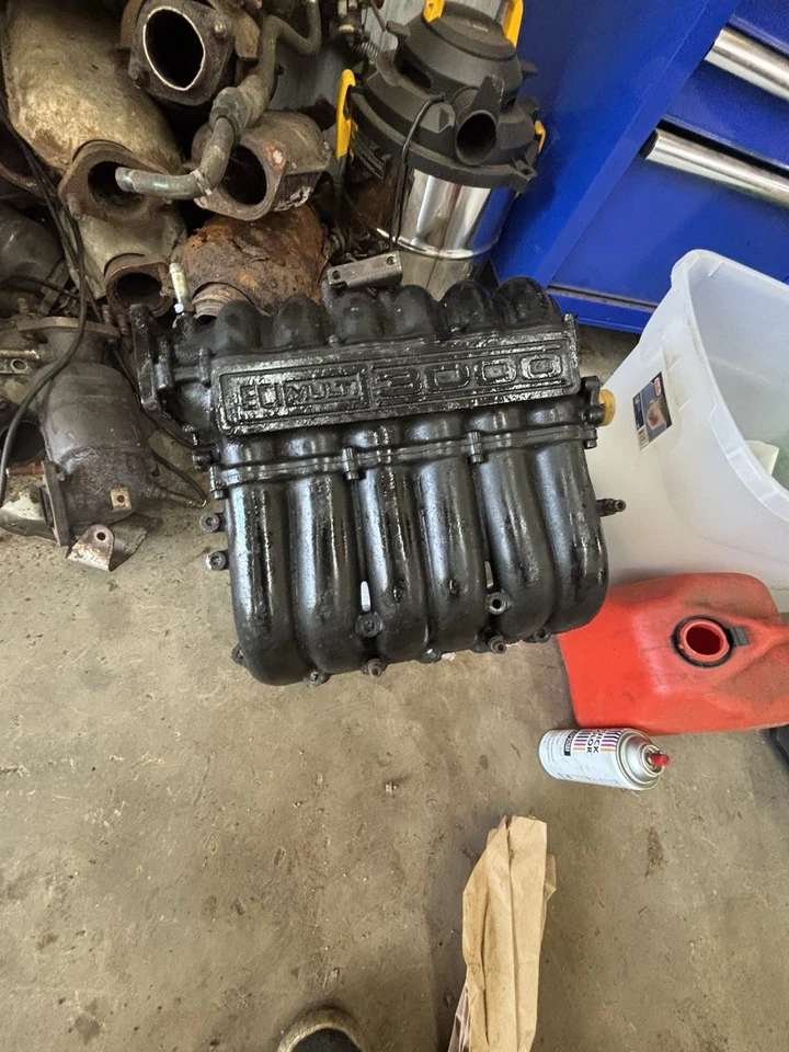 Colector de admisión superior negro 3000GT para Mitsubishi 3000gt 91-99 y Dodge Stealth Foto 1 de 1