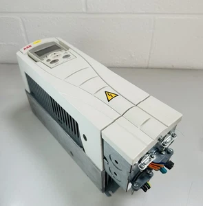 ABB ACS550-01-012A-4 5.5KW/4.0KW Inverter Drive. - Picture 1 of 5