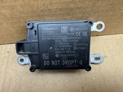 2021-2023 Nissan Armada / Z Cruise Control Radar Distance Sensor 28438-6JF0E OEM - Image 1 of 4