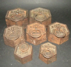 LOT 7 ANCIEN POIDS HEXAGONALE OLD FRENCH HEXAGONAL CAST IRON WEIGHTS - Imagen 1 de 2