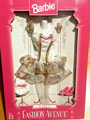 Barbie Fashion Avenue Party Asst. 18155 Mattel NRFP New In Package 🌸 - Image 1 of 4