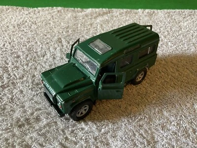 Hti Land Rover Defender - Scale 1:31 - Image 1 of 4