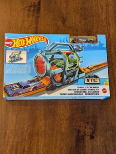 Hot Wheels City Turbo Jet Autolavaggio Pista Set NUOVO Polizia Auto Immaginazione Gioco Giocattolo - Foto 1 di 4