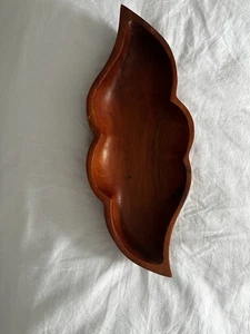 Small Hand Carved Wooden Dish made in Haiti - 16/7ins - Picture 1 of 5